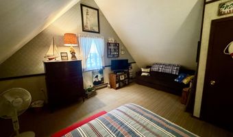 106 Burnshaw Ln, Albrightsville, PA 18210