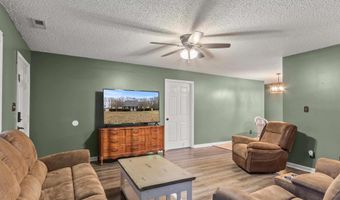 22414 Howard St, Athens, AL 35613