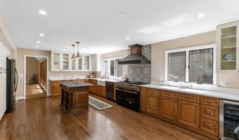 16112 BARNESVILLE Rd, Boyds, MD 20841