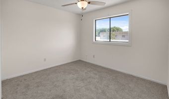 2155 W Banbury Cir, Anaheim, CA 92804