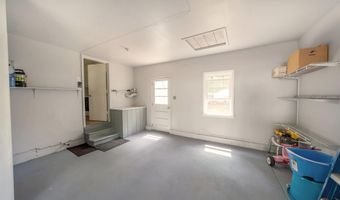 5 Acorn, Cape May Court House, NJ 08210