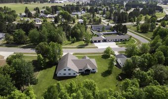 20 Mulberry Ln, Babbitt, MN 55731