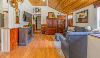 128 Shepard Rd, Belfast, ME 04915