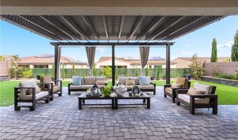 212 Harris Peak St, Las Vegas, NV 89138