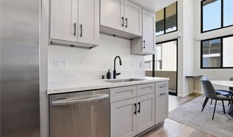 5310 Zelzah Ave 302, Encino, CA 91316