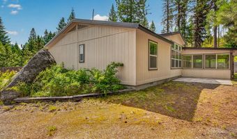 1649 Crown Point Pkwy, Cascade, ID 83611