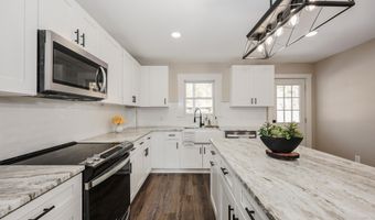 16 Church St, Belmont, NH 03220