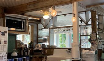 204 CORAL St, Beach Haven, NJ 08008