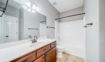 6450 WELLS Grv, Bartlett, TN 38135
