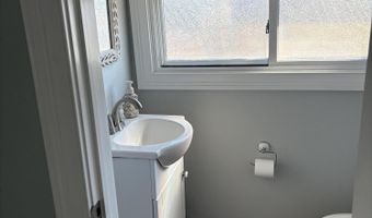 500 Washington Ave, Avon By The Sea, NJ 07717