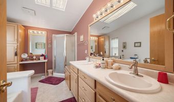 12811 W Yakitat Pl, Benton City, WA 99320