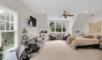 4 Hidden Lake Ct, Bluffton, SC 29910