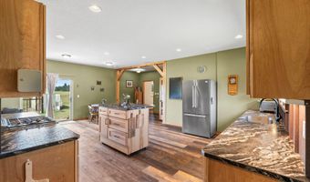 64 Heights Loop, Bonners Ferry, ID 83805