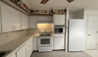 1802 W Clayton Ave, Artesia, NM 88210
