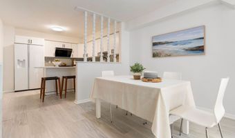 65 Peddlars Dr 65, Branford, CT 06405