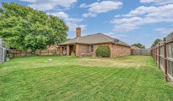 809 Jamestown Dr, Altus, OK 73521