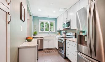 10427 MONTROSE Ave 104, Bethesda, MD 20814