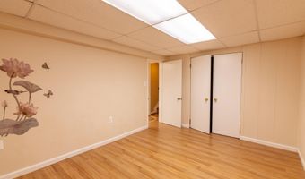 202 HARDY Pl, Rockville, MD 20852