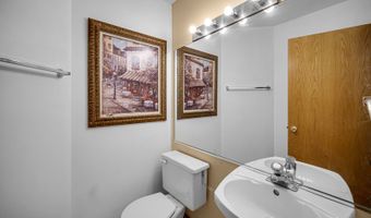 763 Highview Ct, Antioch, IL 60002