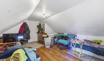 48 Drummond St, Auburn, ME 04210