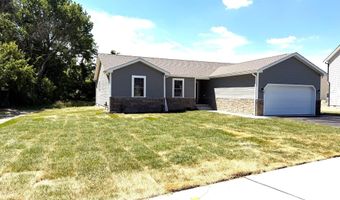 100 FAIRFAX Ln 82, Dover, DE 19901