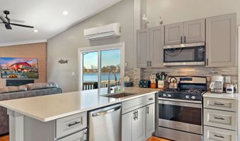 26048 W Forest Ave, Antioch, IL 60002