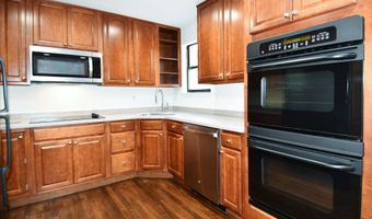 5175 KING CHARLES Way, Bethesda, MD 20814
