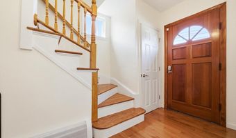 75 Tufts St, Arlington, MA 02474