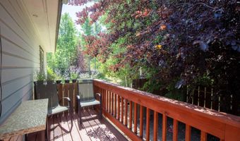 404 SNAKE RIVER Dr, Alpine, WY 83128