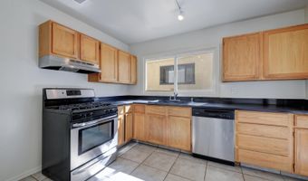 7716 McKnight Ave NE, Albuquerque, NM 87110