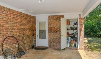 906 Powell Dr, Antlers, OK 74523