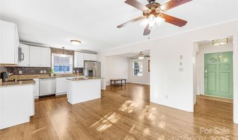 3420 Woodleaf Rd, Charlotte, NC 28205