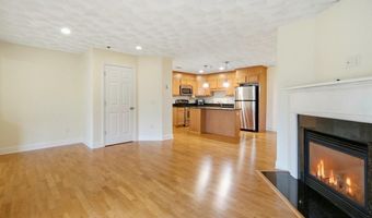 15 Saw Mill Dr 306, North Kingstown, RI 02852