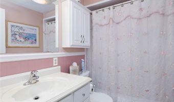 184 Vallette St, Cranston, RI 02920