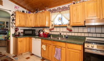 65 Indian Rings Rd, Big Timber, MT 59011
