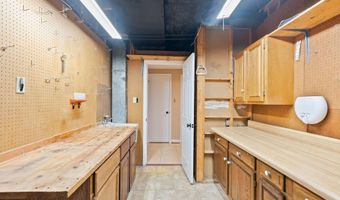 2345 S ROLFE St S, Arlington, VA 22202