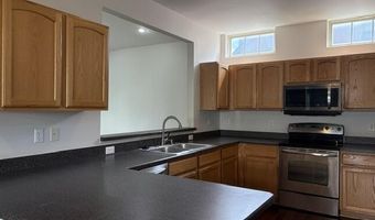 5888 Villa France Ave, Ann Arbor, MI 48103