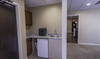 9 May St, Bangor, ME 04401