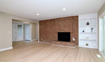 680-26 Fairington Dr, Aurora, OH 44202