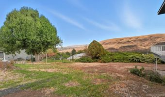 1101 5th St, Asotin, WA 99402