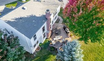 3960 Georgetown Cir, Algonquin, IL 60102