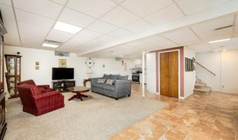 3339 Elsinore Ct, Ann Arbor, MI 48105