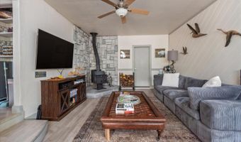 2273 Flanders Dr, Arnold, CA 95223