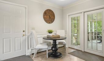 87 Rosewell Rd, Bedford, NH 03110