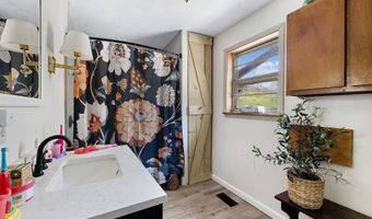 121 Mahan Rd, Albertville, AL 35950