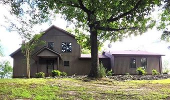 498 Delta Ln, Big Sandy, TN 38221