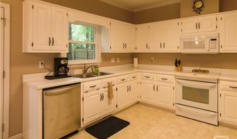 189 Ashbrook Dr, Athens, GA 30605