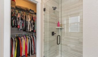 210 31st St SE, Altoona, IA 50009