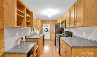 210 Big Rock Rd, Blacksburg, SC 29702