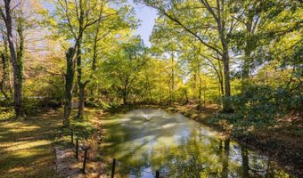 3596 Lake Meadow Dr, Amelia, OH 45102